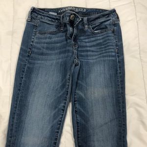 AE Super Size Jeans, size 6 Long